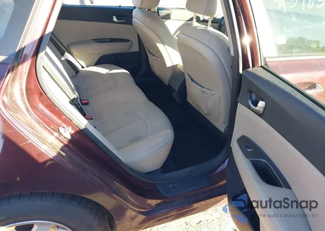 2016 Kia Optima Lx from USA, damaged, VIN 5XXGT4L33GG101223